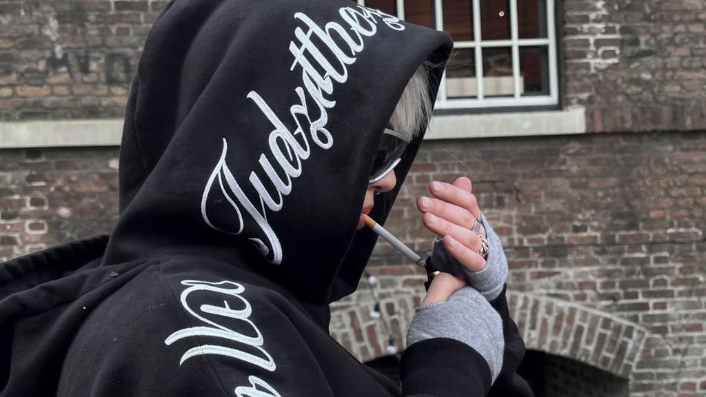 Cropped Hoodie